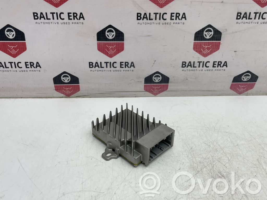 Wzmacniacz audio   6821110,2895633,52767258,B224460F3772258