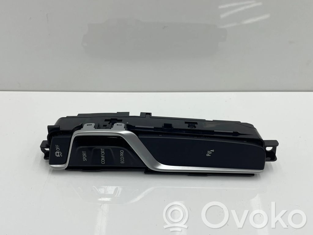BMW 5 G30 G31 G38 Traction control (ASR) switch 