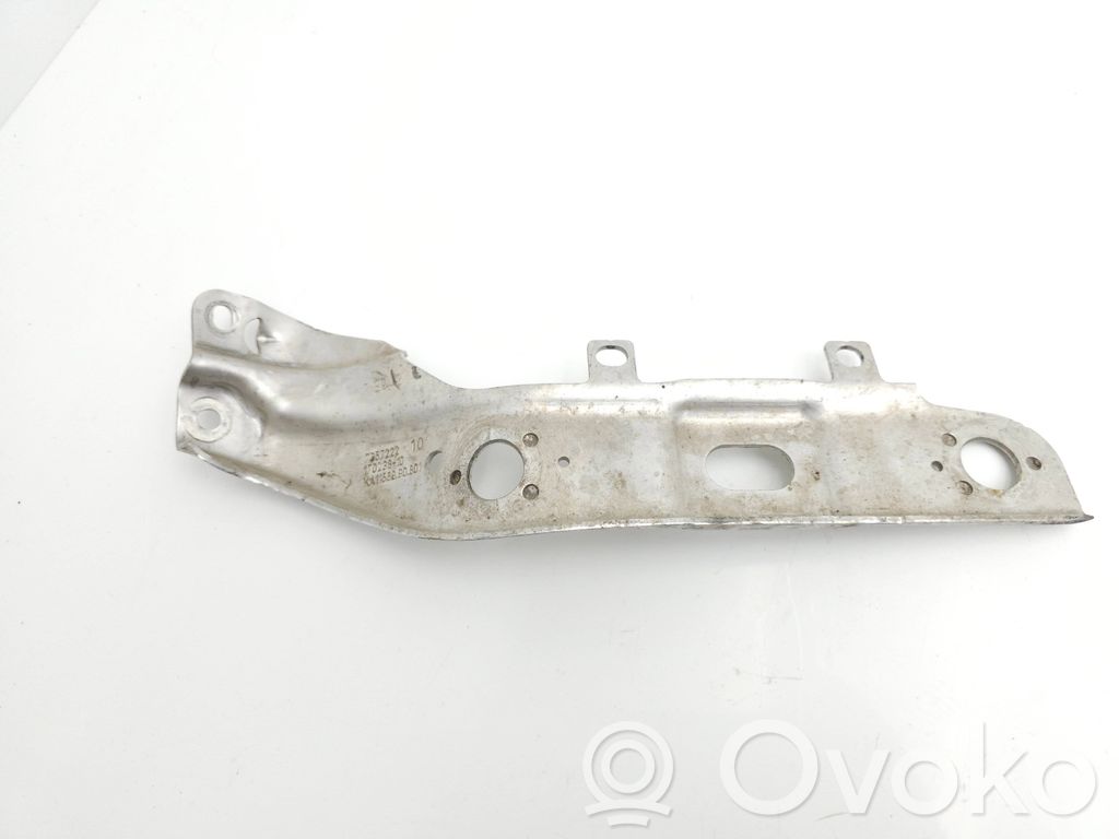 Radiator support slam panel bracket   7357222,17023810,KA1156990801