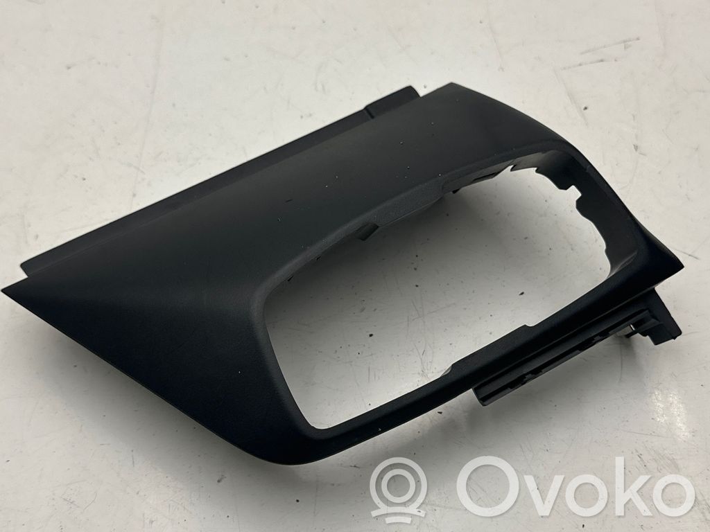 BMW i3 Panel trim 