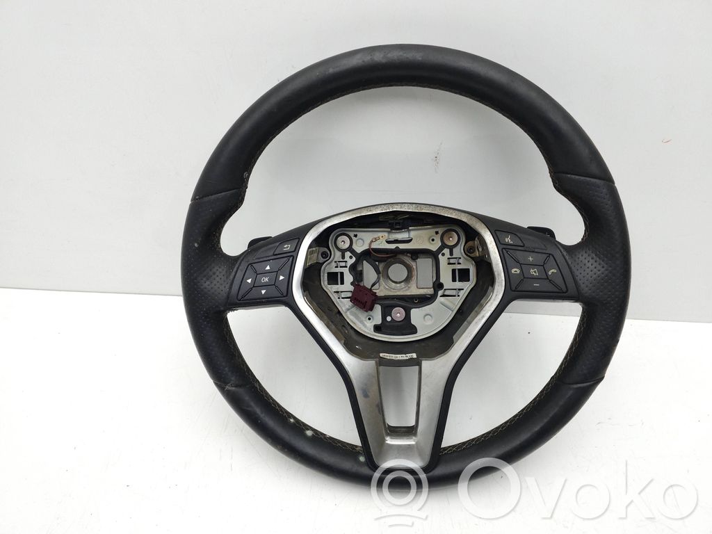 Mercedes-Benz GLA W156 X156 Vairas 