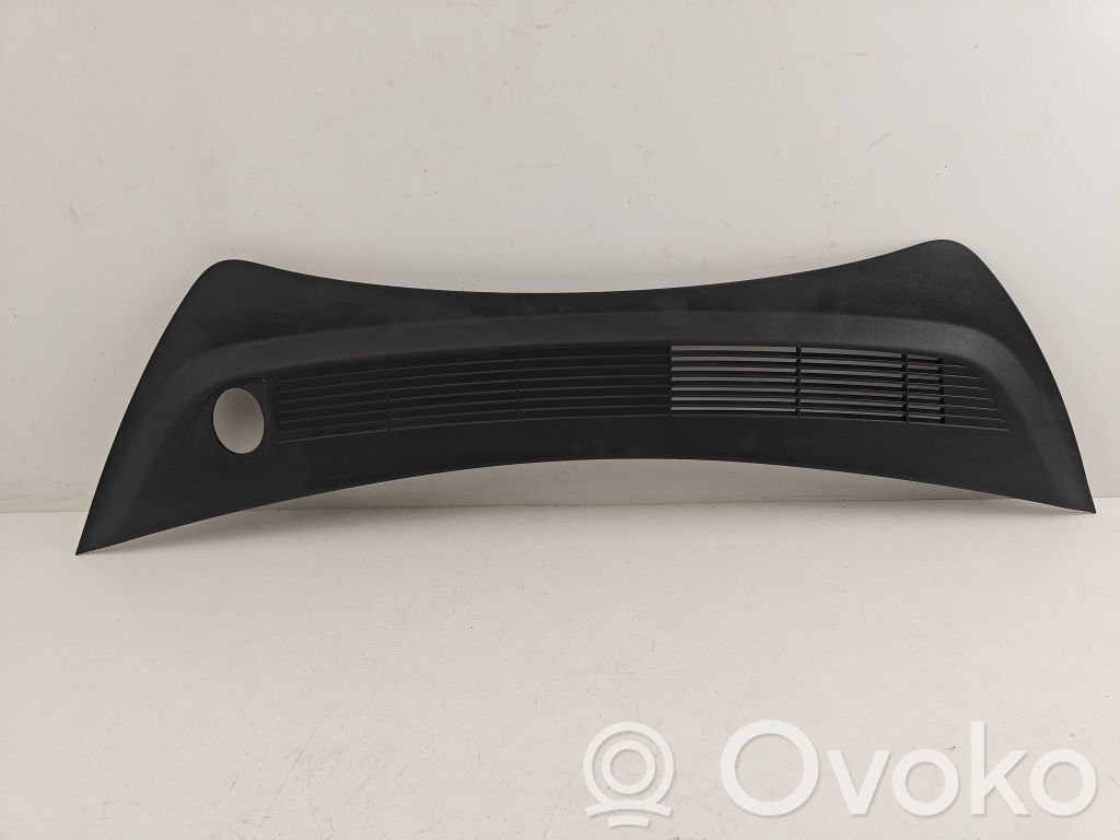 Tesla Model 3 Wiper trim 