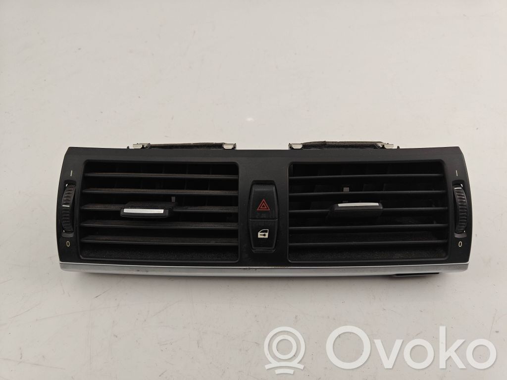 BMW X5 E70 Centrinės oro grotelės 
