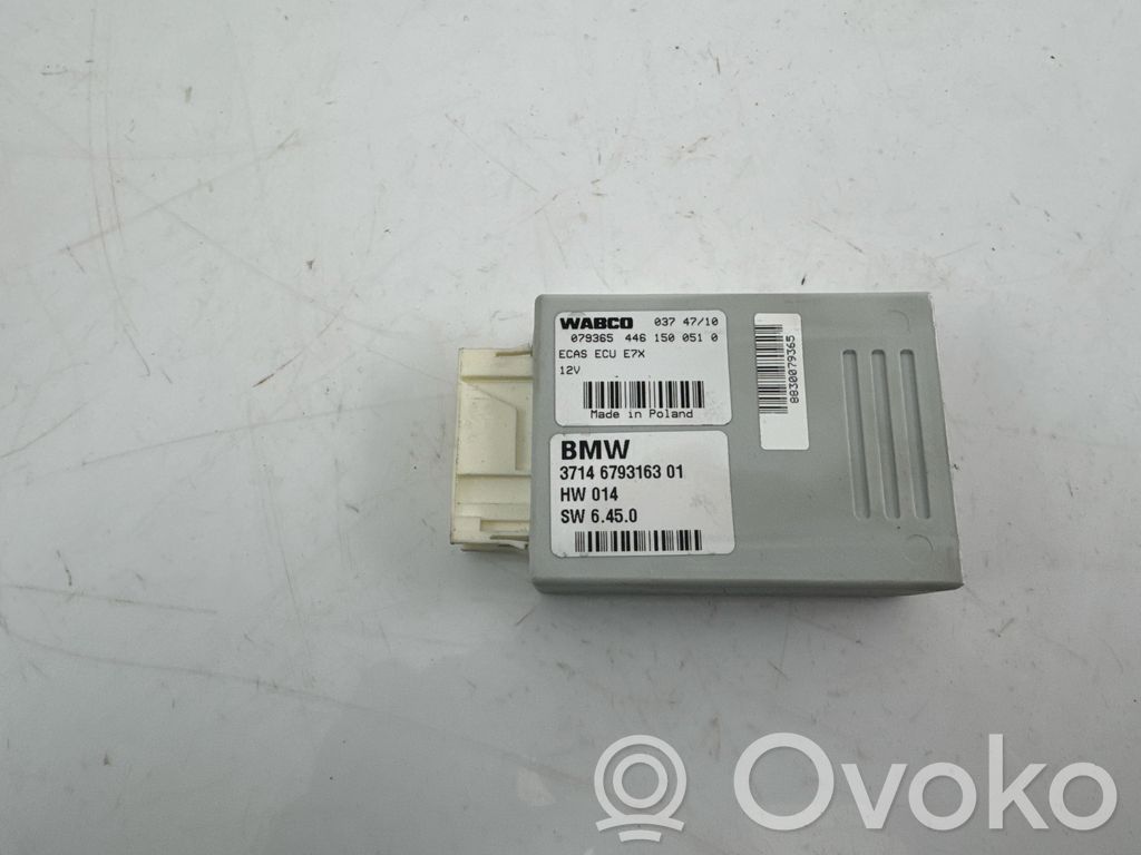 BMW X5 E70 Air suspension control unit module (rear) 