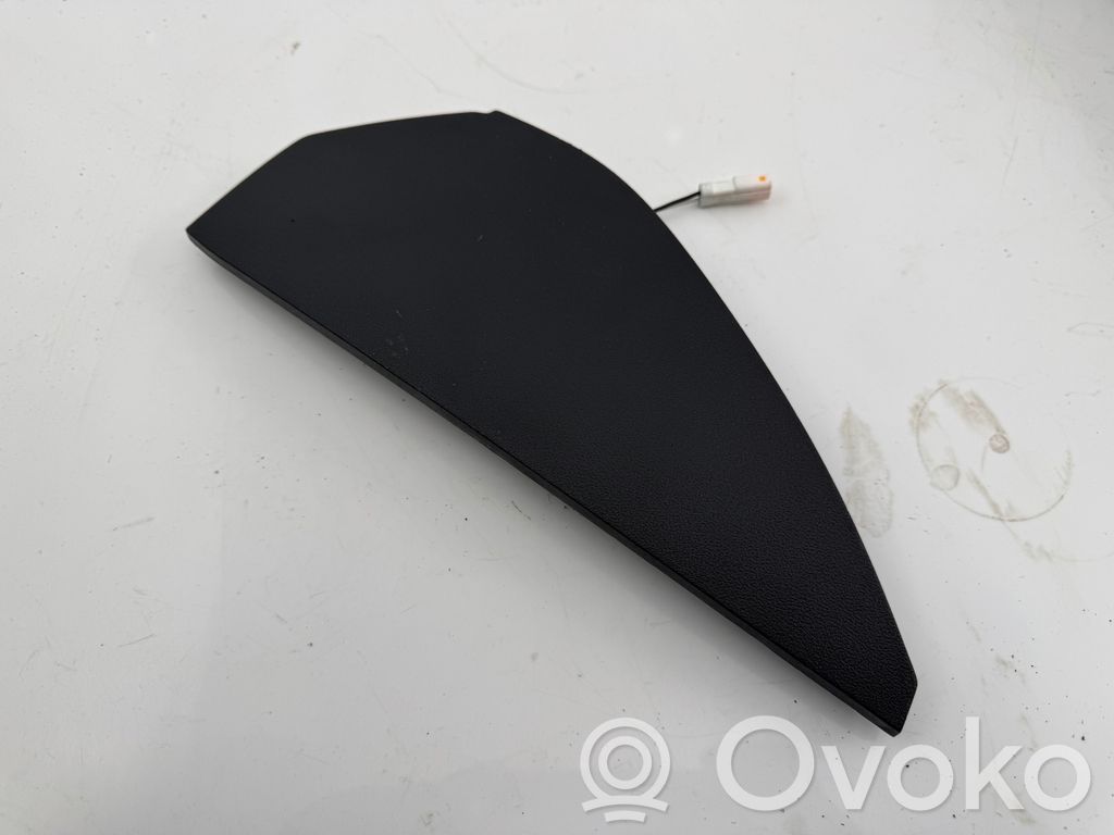 Tesla Model S Panelės apdailos skydas (šoninis) 