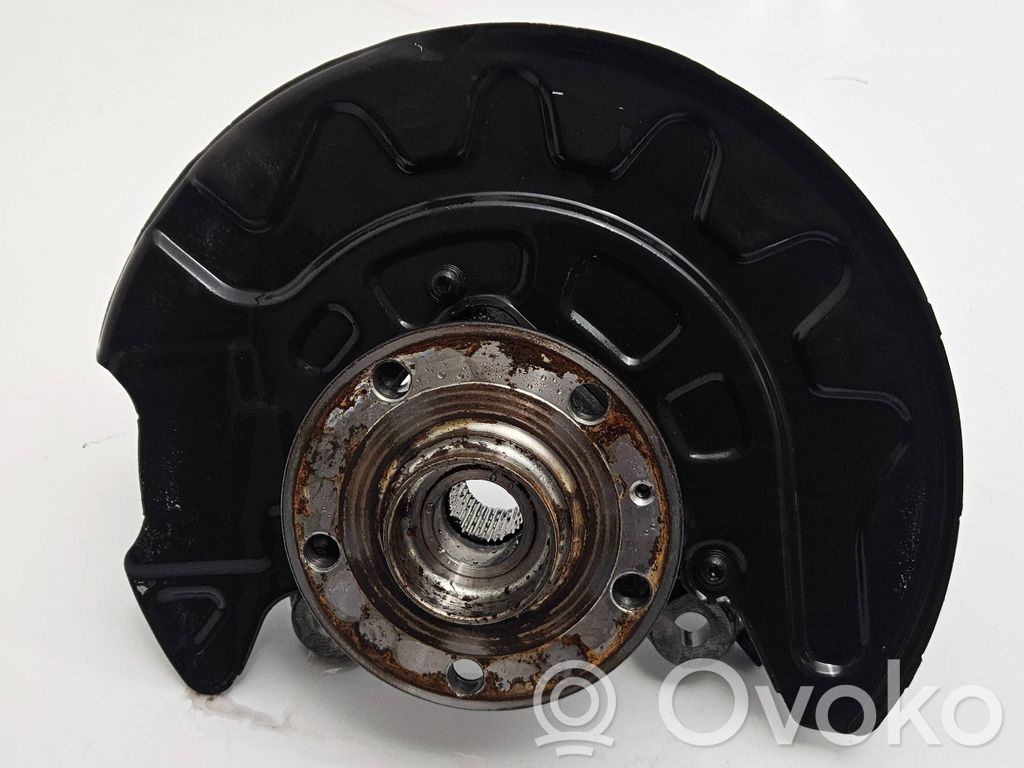 Volkswagen Golf VII Zwrotnica koła przedniego 