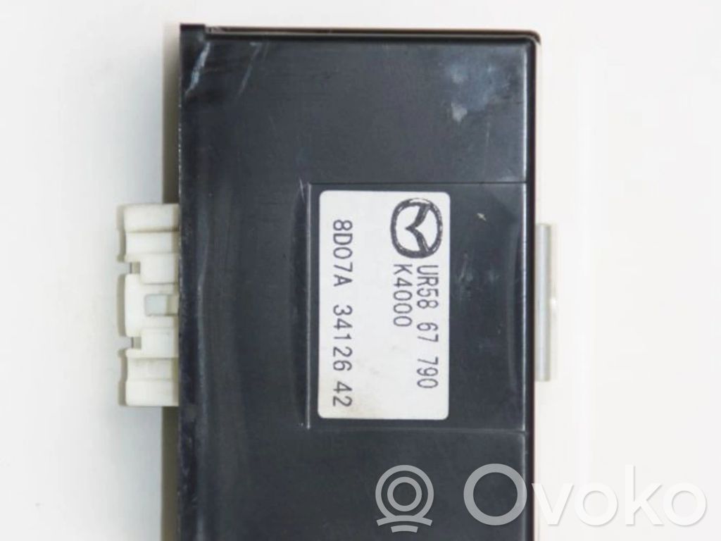 Central console control unit   8D07A,8D07A,8D07A