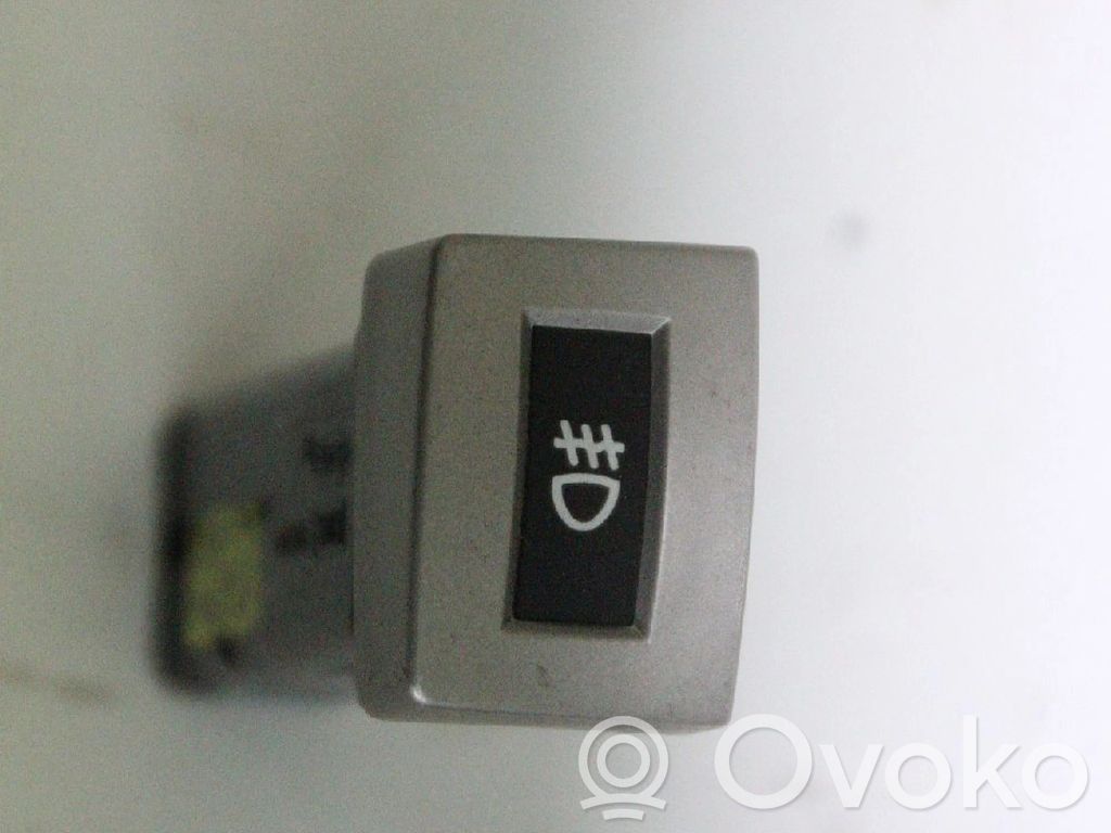 Interruptor de luz antiniebla   0K53B664B0,0K53B664B0,0K53B664B0