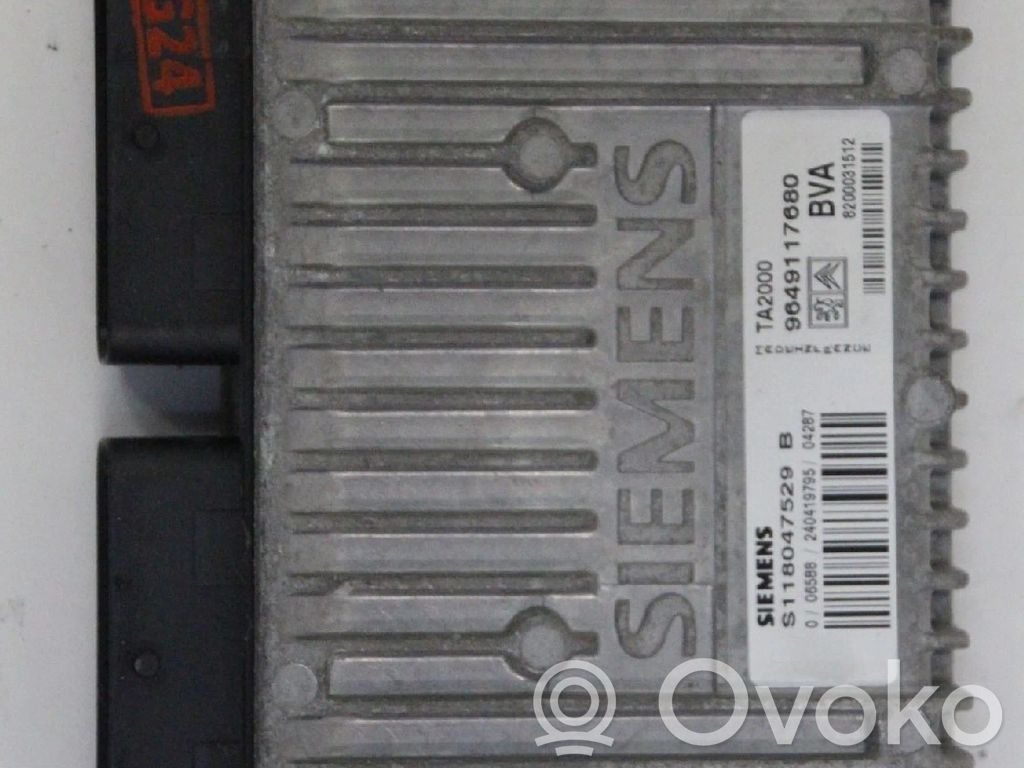 Peugeot 307 Central console control unit 