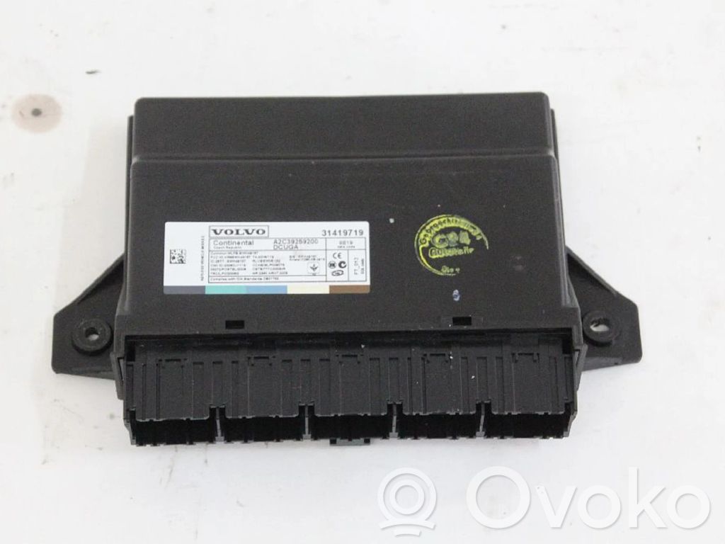 Unité de commande console centrale   31419719,31419719,31419719