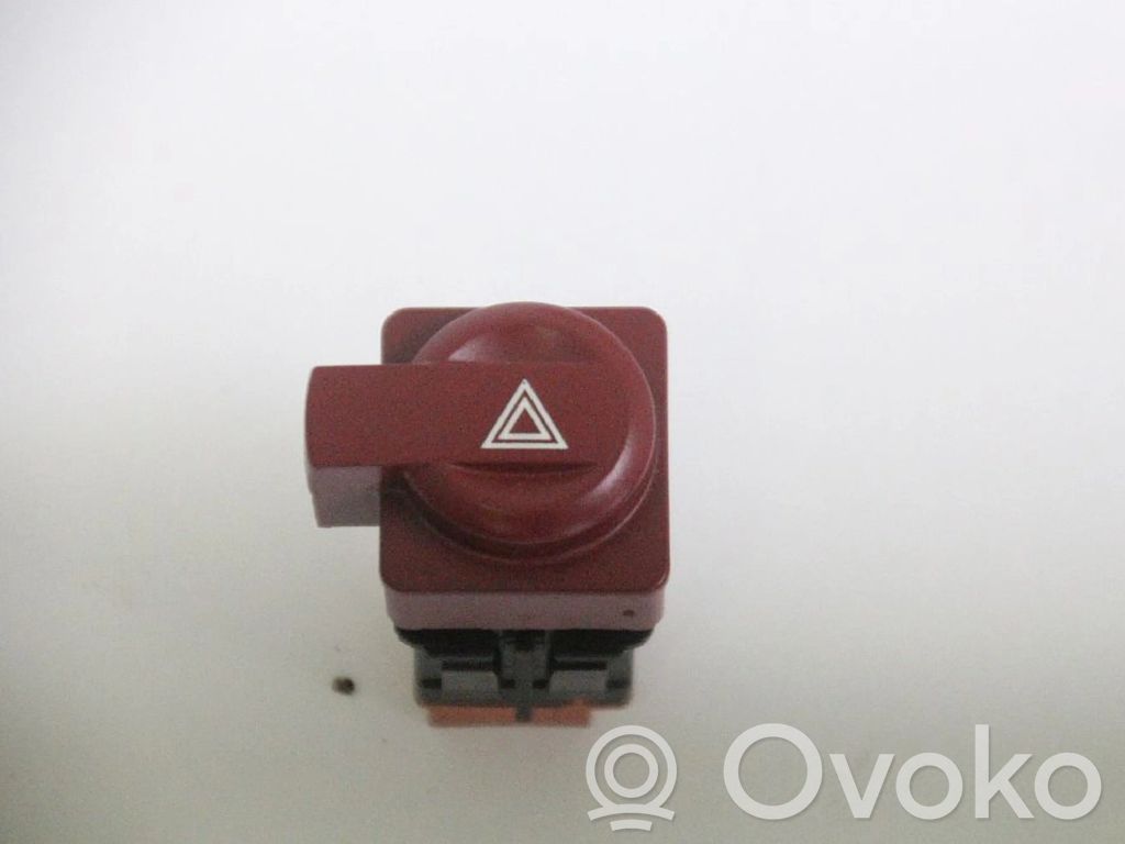 Hazard light switch   96480877KR,96480877KR,6554GT,6554GT,96480877KR