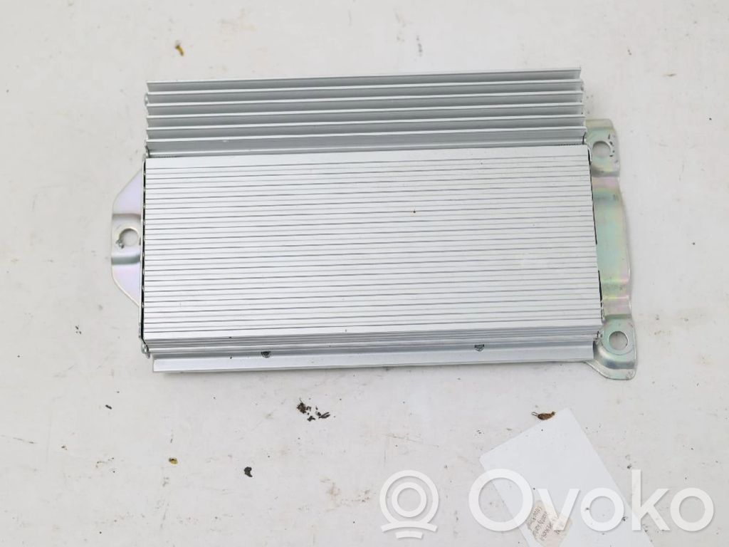Jeep Cherokee IV KK Garso stiprintuvas 