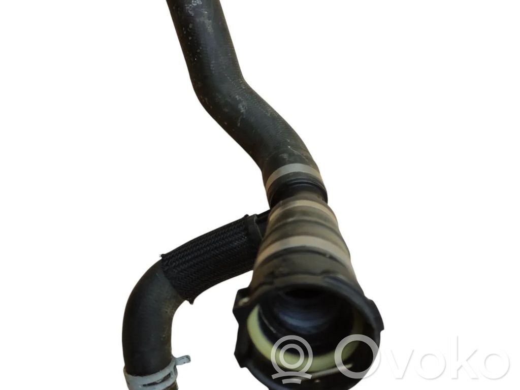 Ford Kuga III Engine coolant pipe/hose 