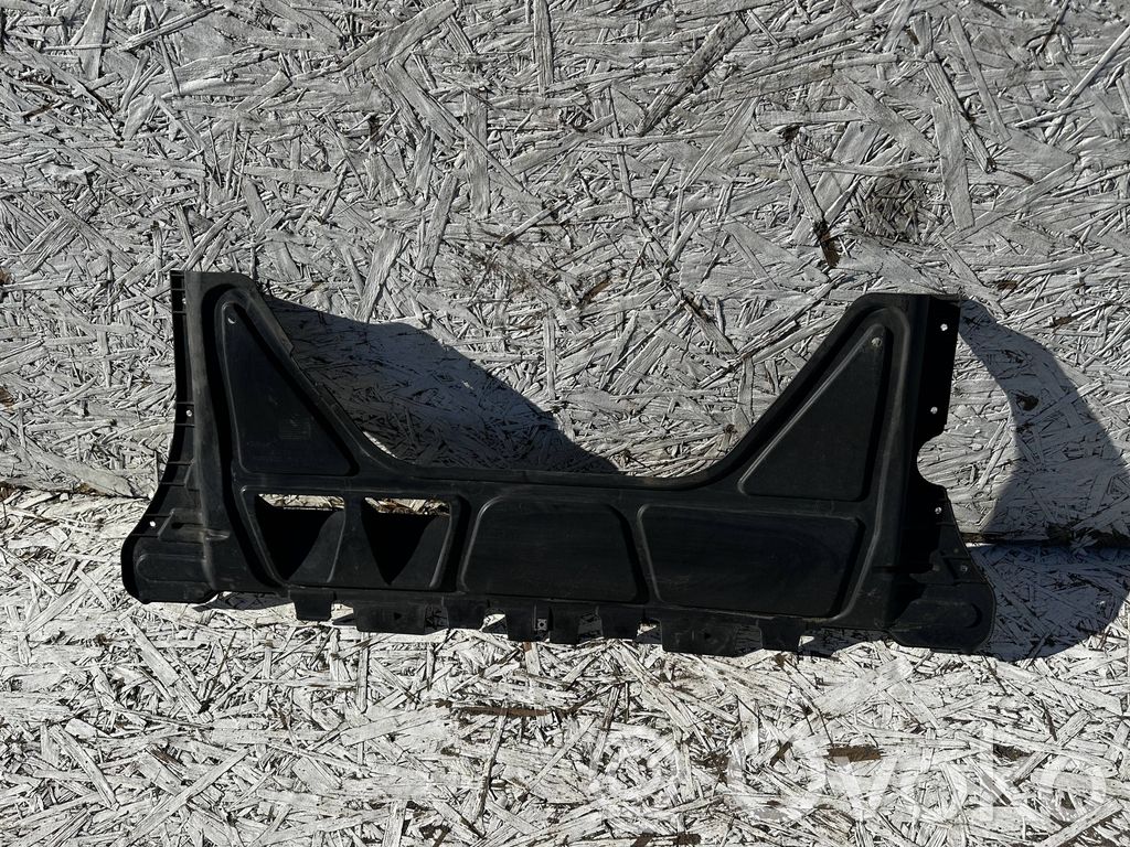 Volkswagen Arteon Engine splash shield/under tray 
