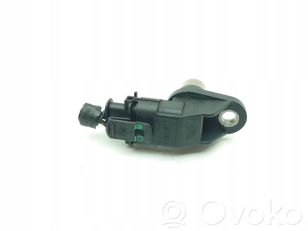 Volvo V70 Camshaft position sensor 