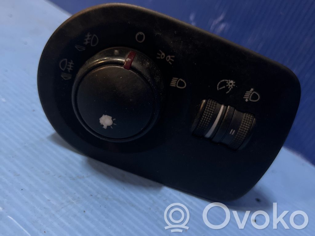 Seat Leon (1P) Light switch 