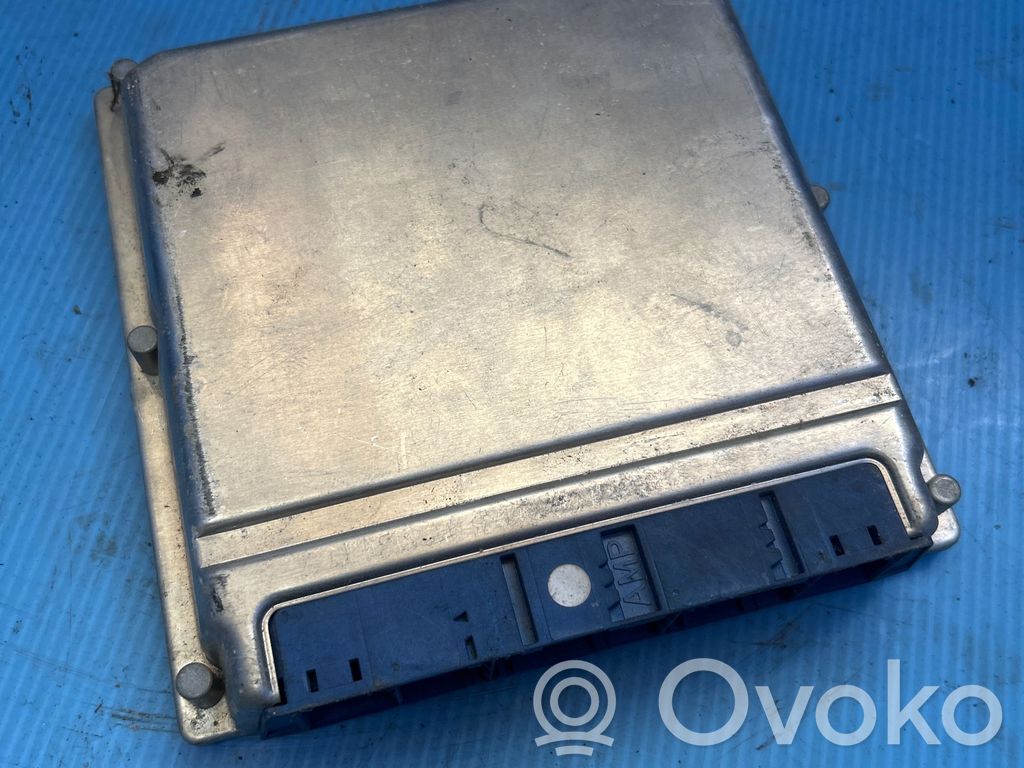 Moottorin ohjainlaite/moduuli   4D0907409B,0281001868,28RTE797