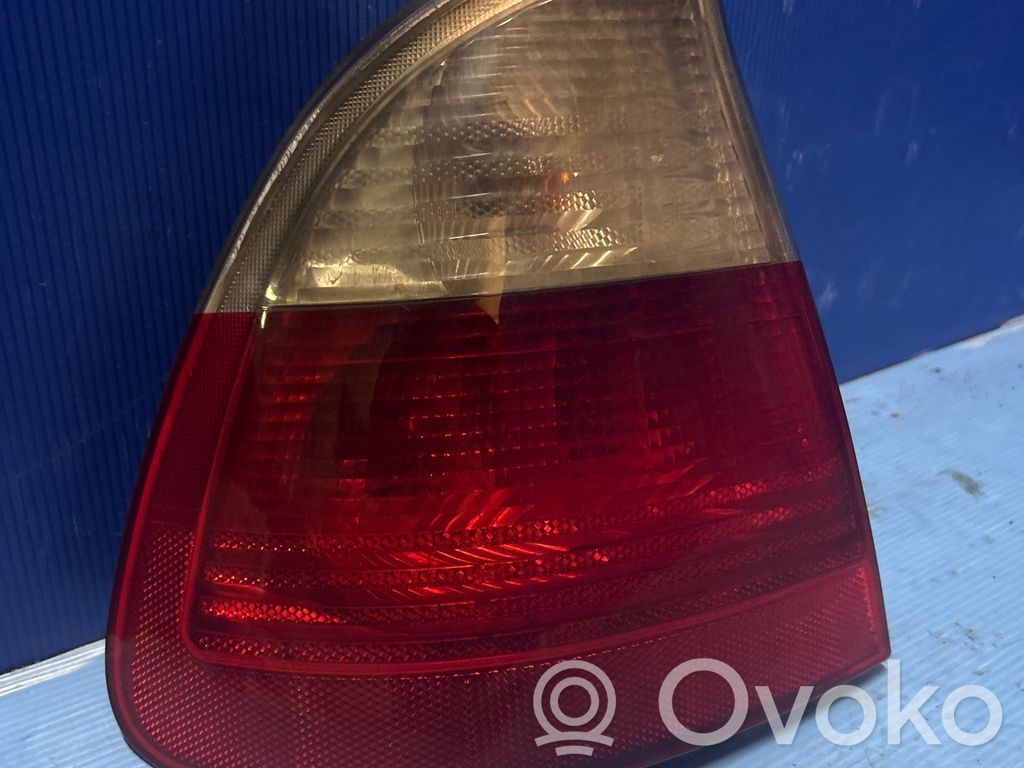 BMW 3 E46 Rear/tail lights 