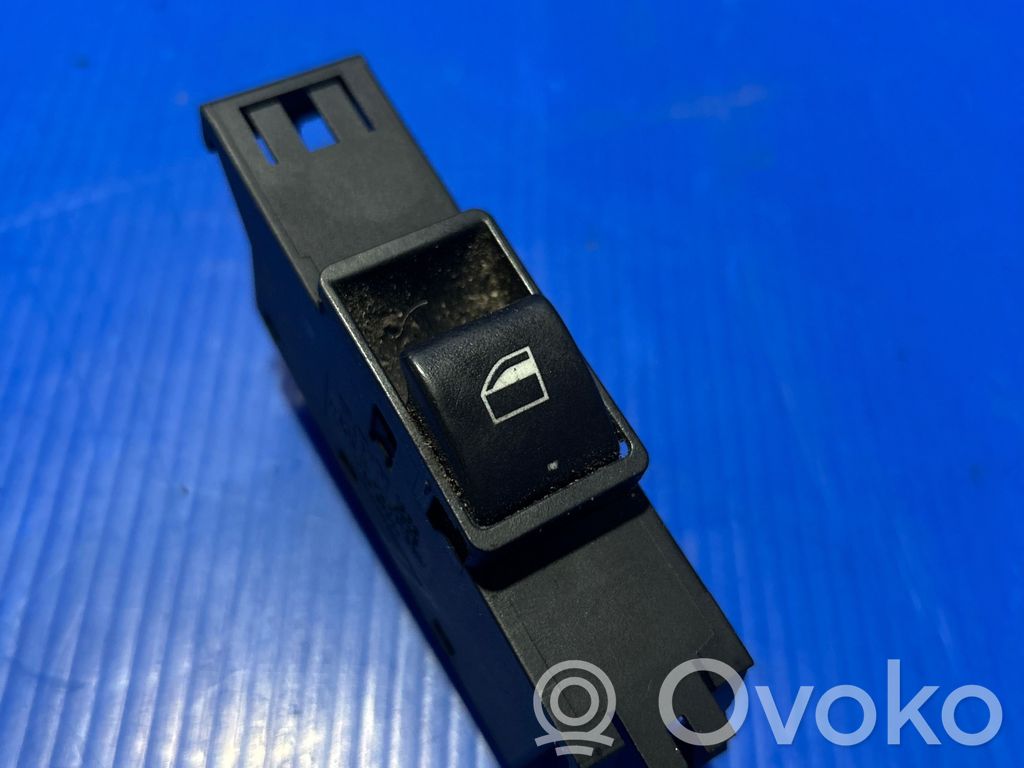 Electric window control switch   6902176
