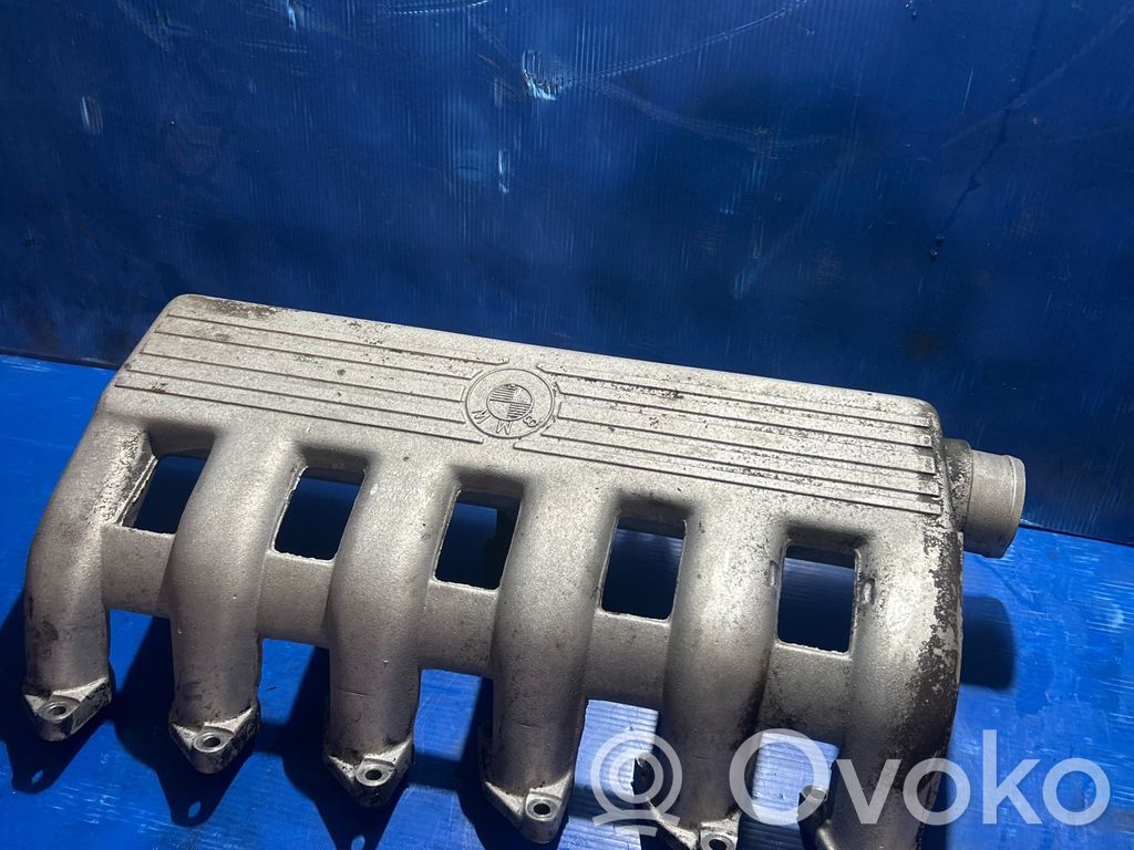 Land Rover Range Rover P38A Colector de admisión 