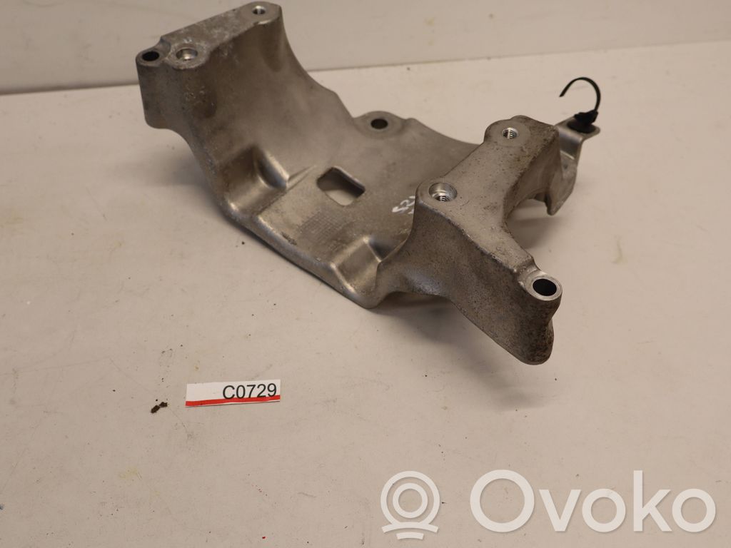 Generator/alternator bracket   31480101