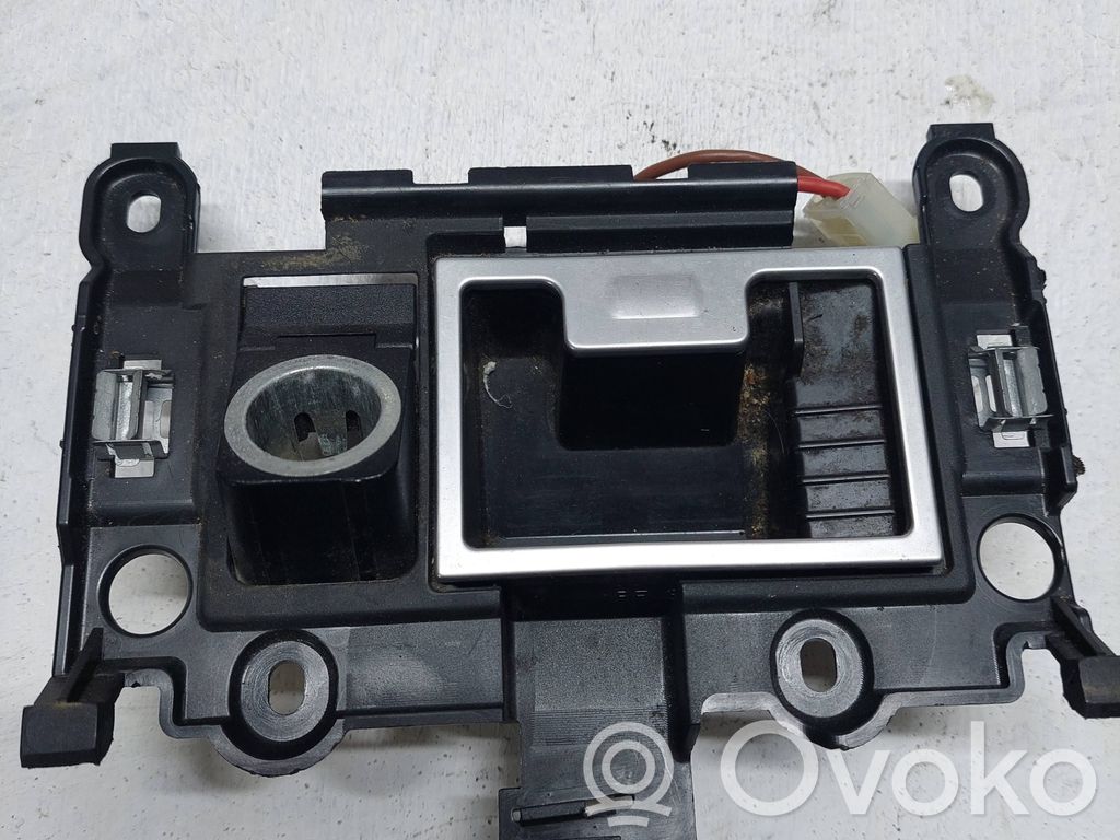 BMW 5 E60 E61 Ashtray (front) 
