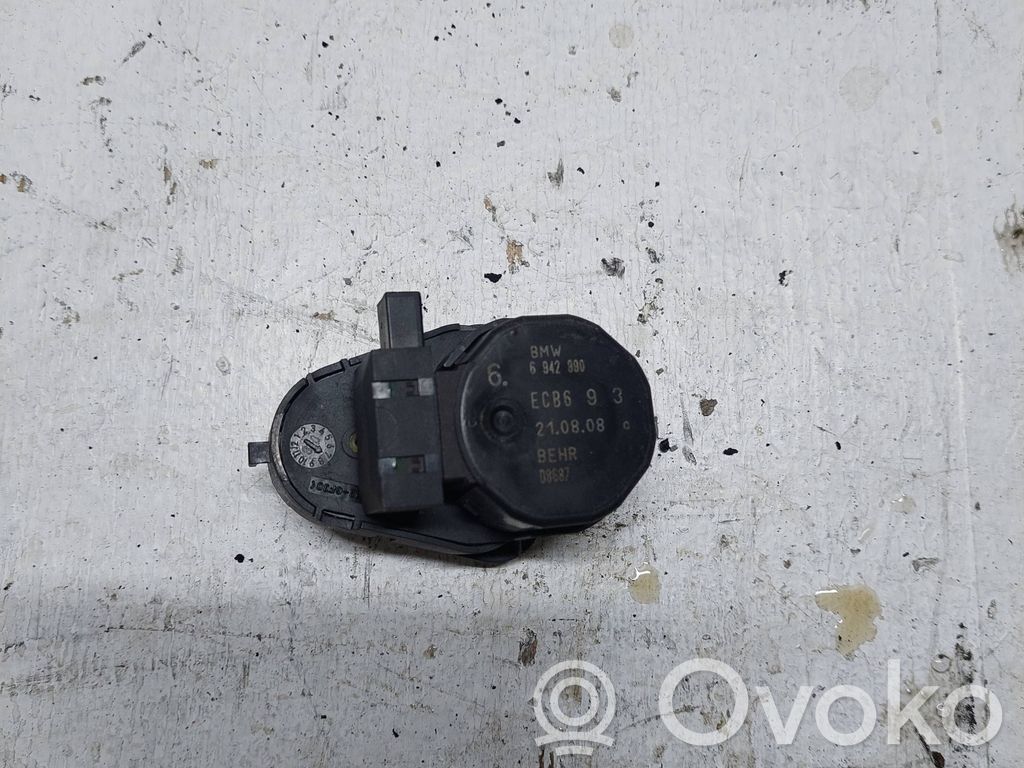 Oro sklendės varikliukas   6942990,D8687,ECB693