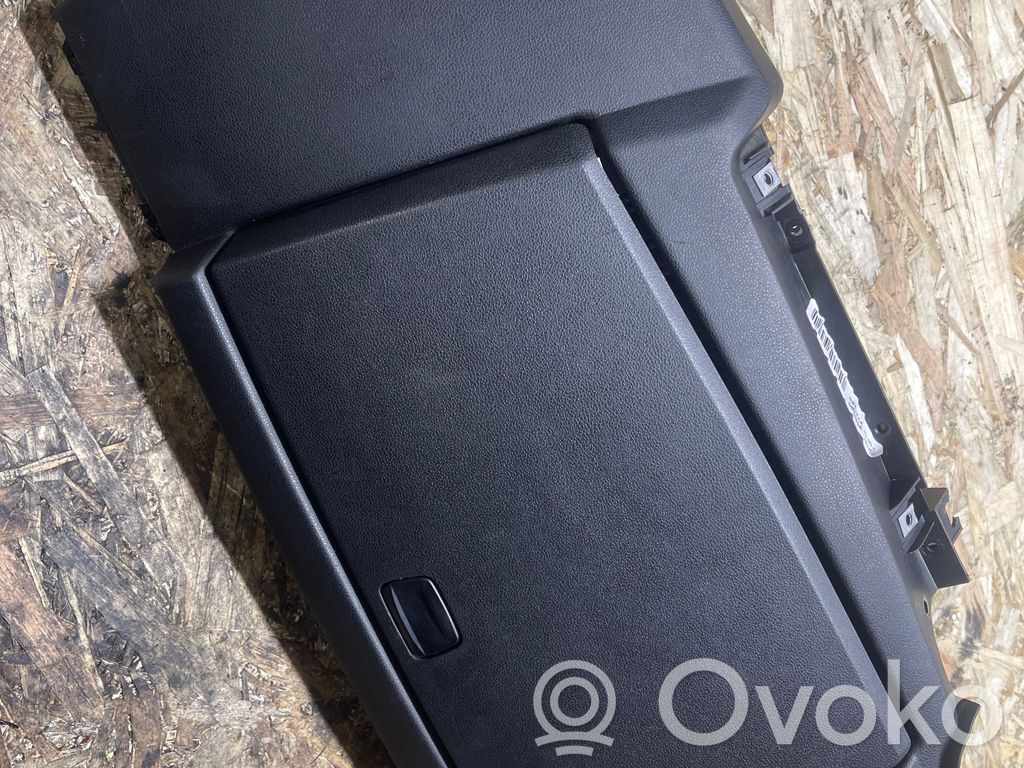 BMW 1 E81 E87 Glove box 