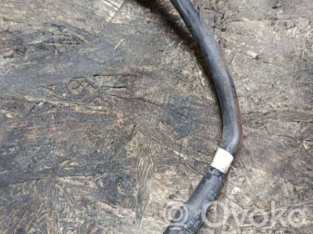 Volkswagen Golf VI Negative earth cable (battery) 