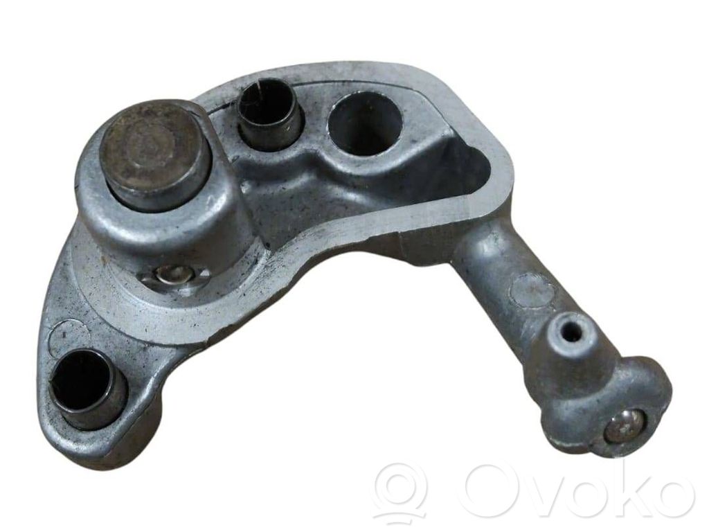 Mercedes-Benz E W124 other engine part 