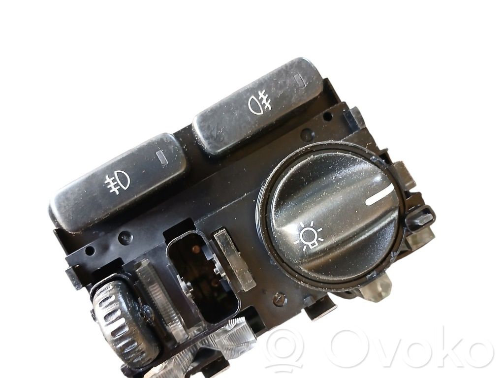 Volvo XC90 Light switch 