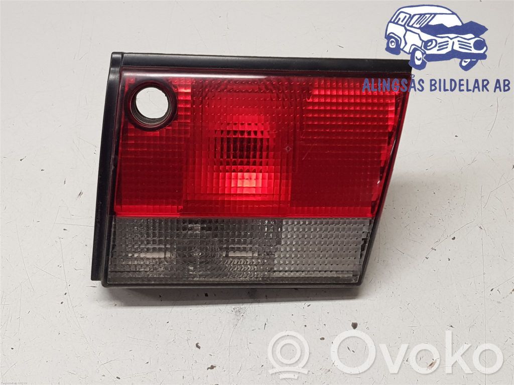Saab 9-5 Aizmugurējais lukturis pārsegā 