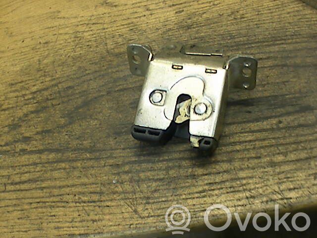 Saab 900 Tailgate/trunk/boot lock/catch/latch 