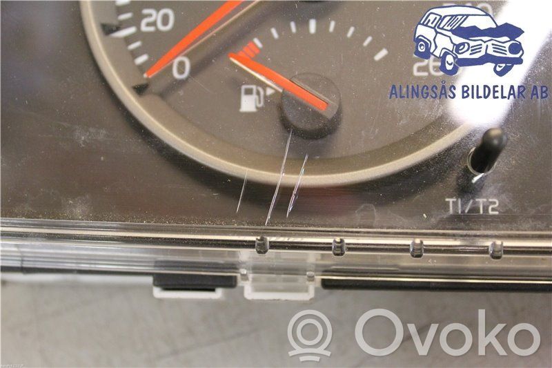 Volvo S40 Speedometer (instrument cluster) 