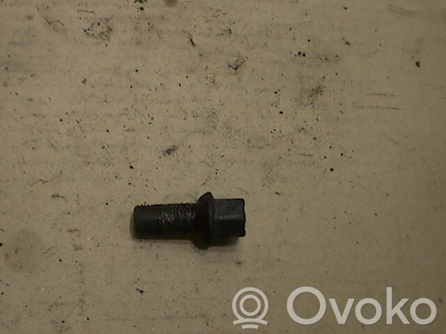 Seat Toledo II (1M) Tuercas/tornillos 