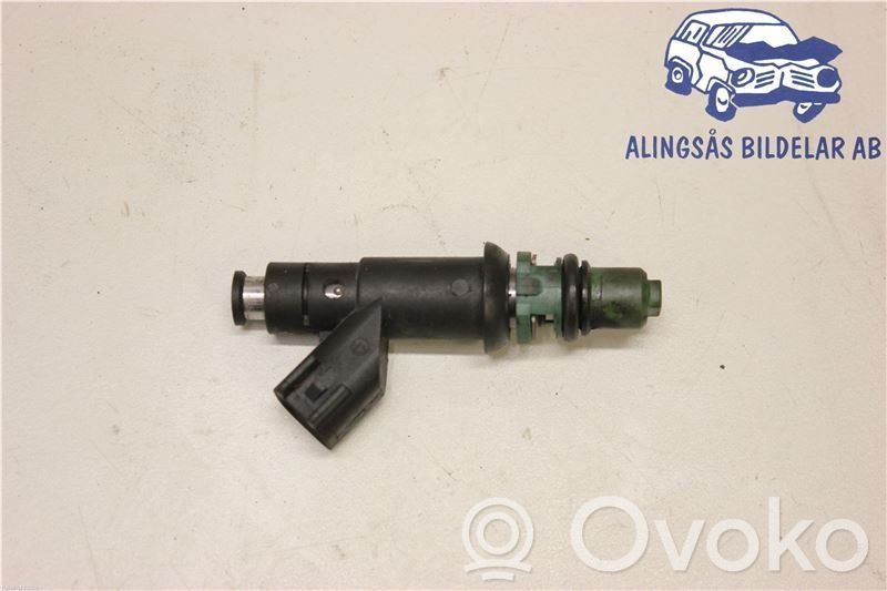 Injecteur de carburant   9F593