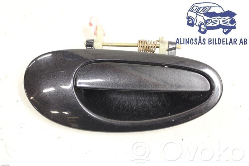Manecilla externa puerta delantera