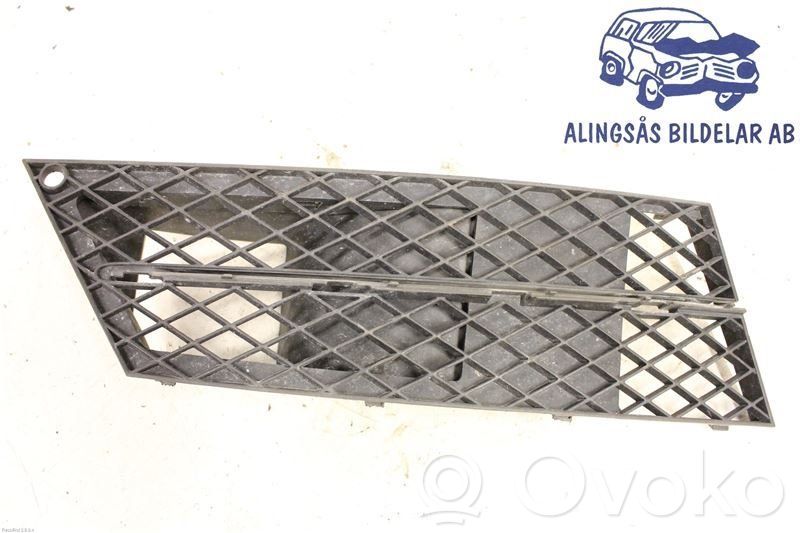 Augšējais režģis   5111717811005,5111717811005