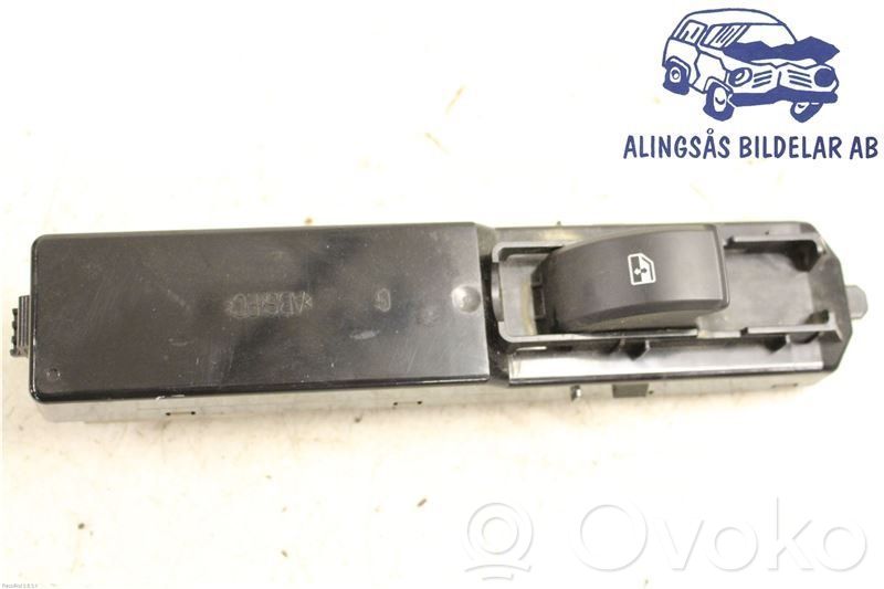 Electric window control switch   12761222
