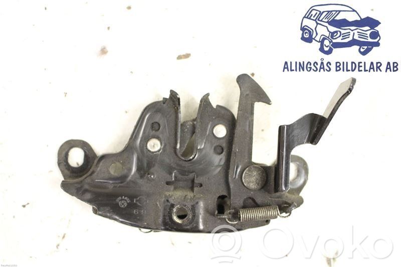 Engine bonnet/hood lock/catch