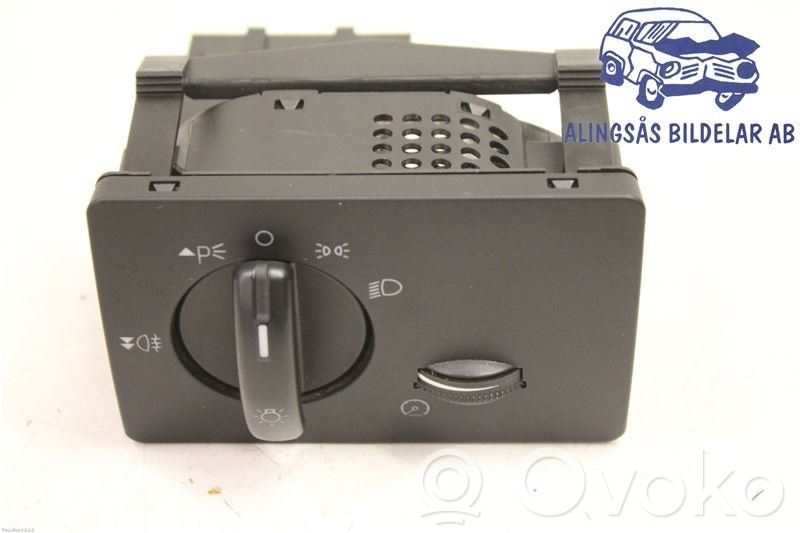 Lukturu slēdzis   7M5T13A024GA