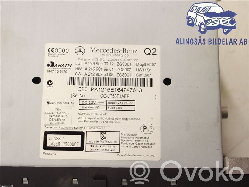 Mercedes-Benz A W176 Panel / Radioodtwarzacz CD/DVD/GPS 