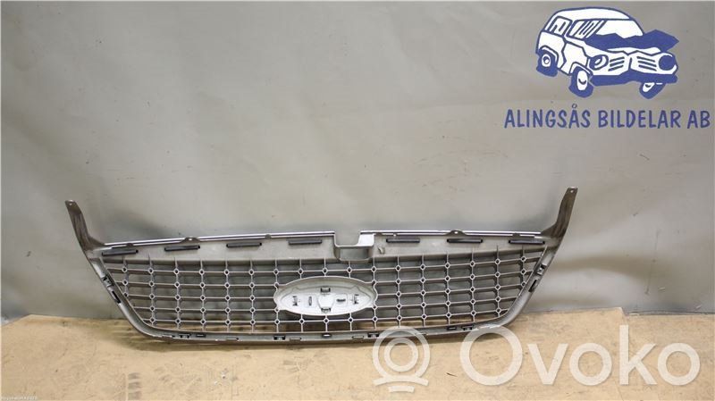 Ford Mondeo MK IV Front bumper lower grill 