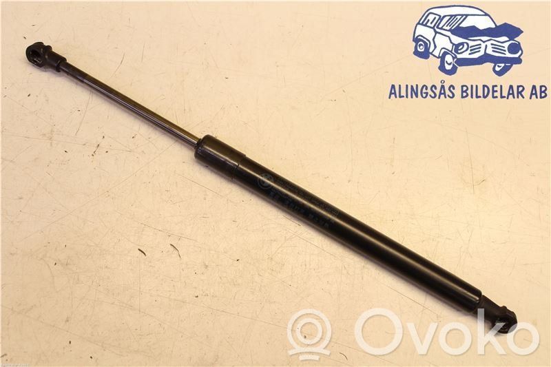BMW 2 F22 F23 Amortyzator / Siłownik tylnej klapy bagażnika 