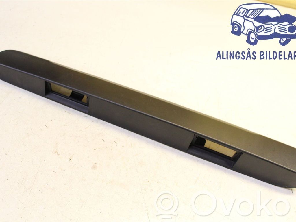Opel Vivaro Apdaila galinio dangčio 
