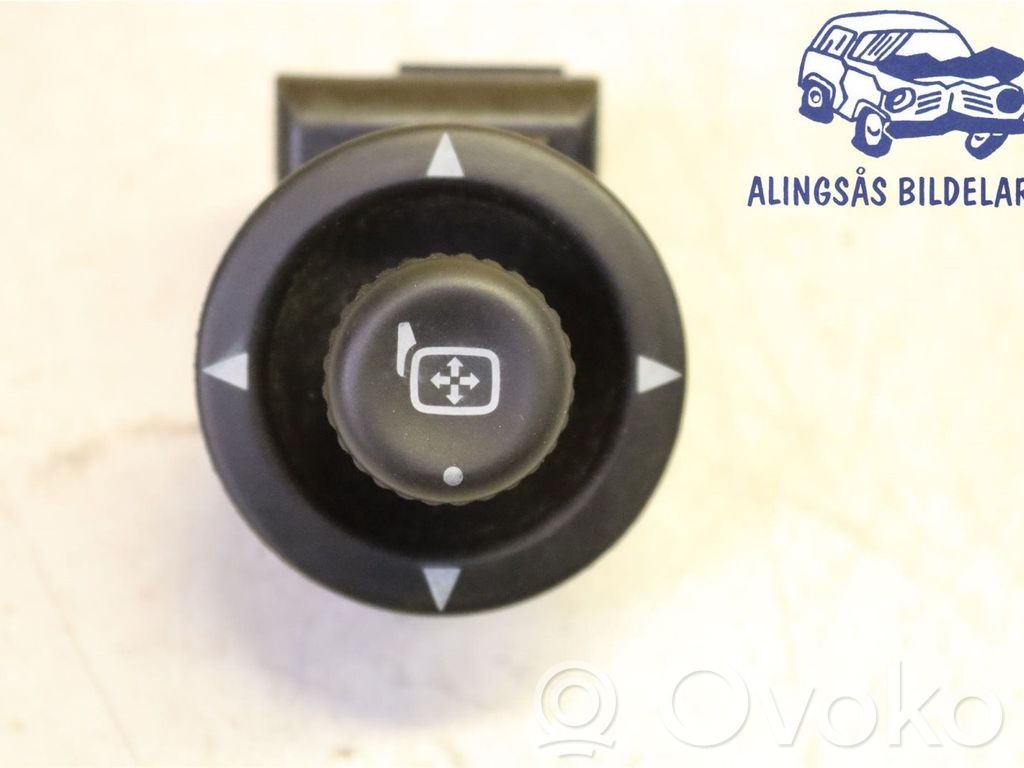 Ford Mustang V Wing mirror switch 