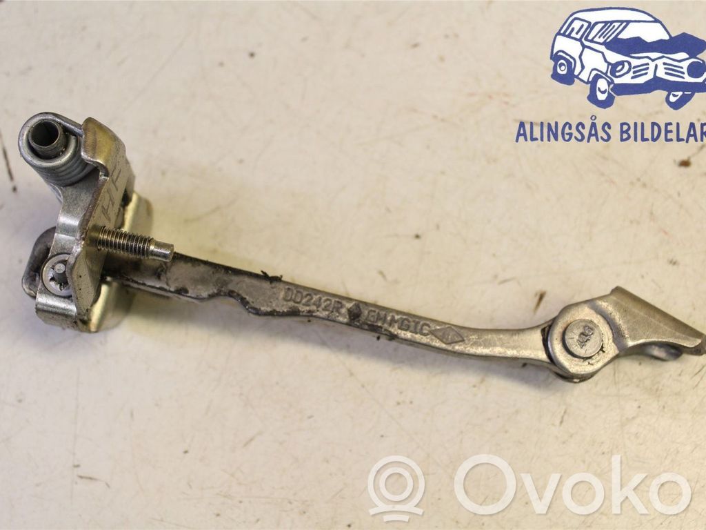 Opel Vivaro Etuoven pidätin 