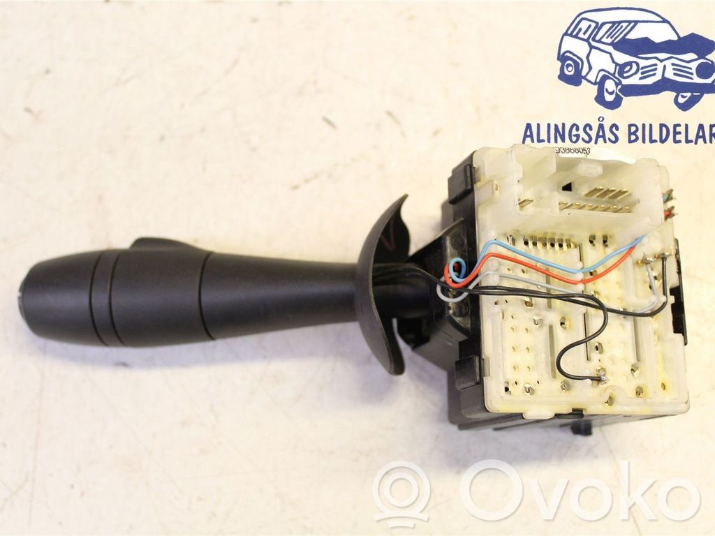 Opel Vivaro Wiper control stalk 