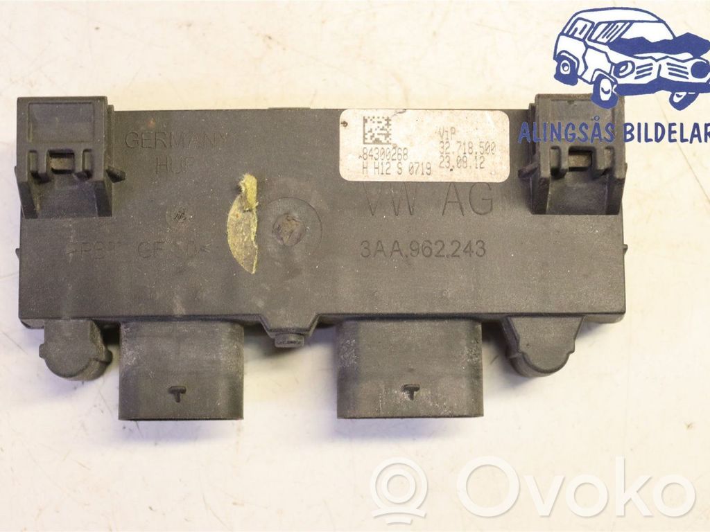 Tailgate/trunk control unit/module   3AA962243D,3AA962243,3AA962243