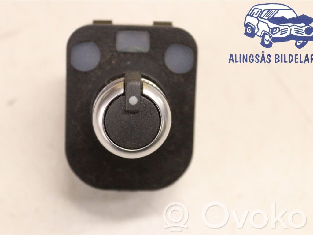 Audi Q3 8U Wing mirror switch 